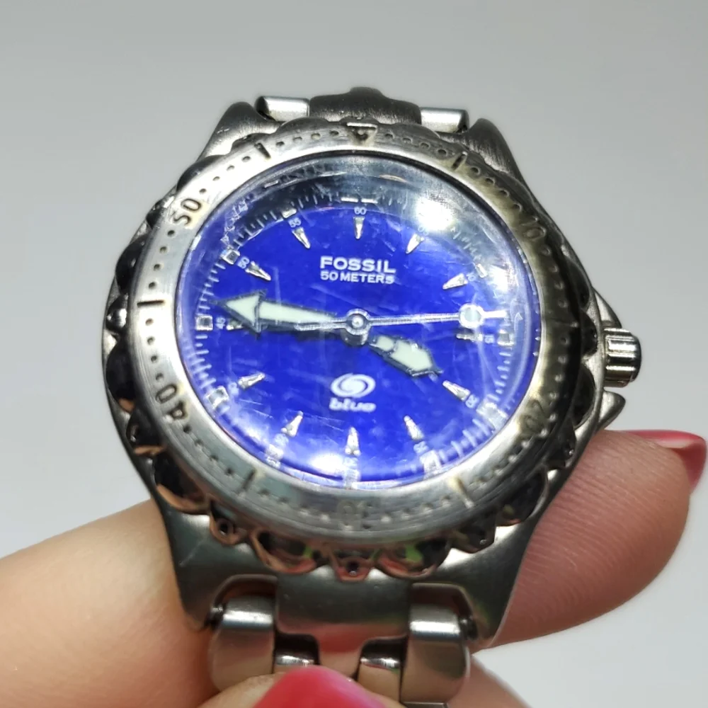 Vintage Fossil Blue AM-3099 Blue Dial Silver Watch